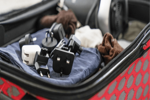 Os melhores aparelhos de viagem elétricos que você precisa na sua mala